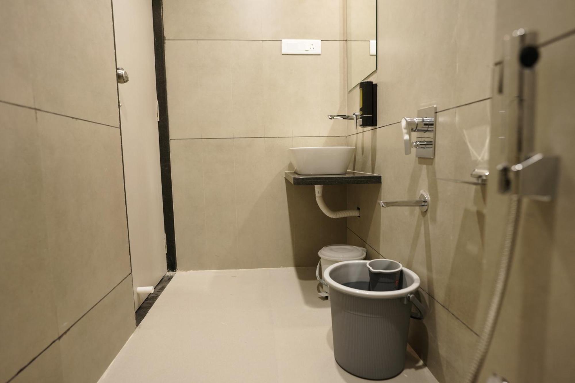 A Square Executive Hotel Aurangabad  Exterior photo